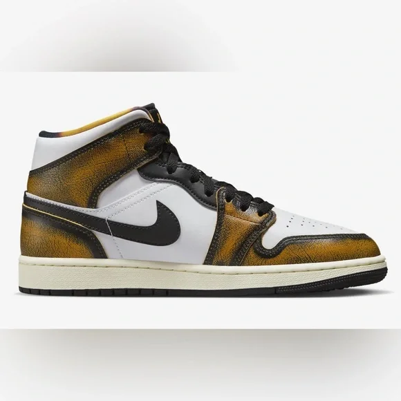 New Men’s Nike Air Jordan 1 Mid SE Shoes Black/Taxi White DQ8417-071 NWOB - Picture 2 of 7